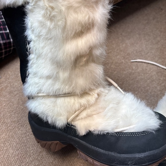 Sam Edelman Ulu winter natural fur boots - Picture 2 of 4
